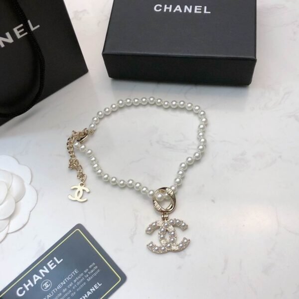 Chane NecklaceSUNGLASSES