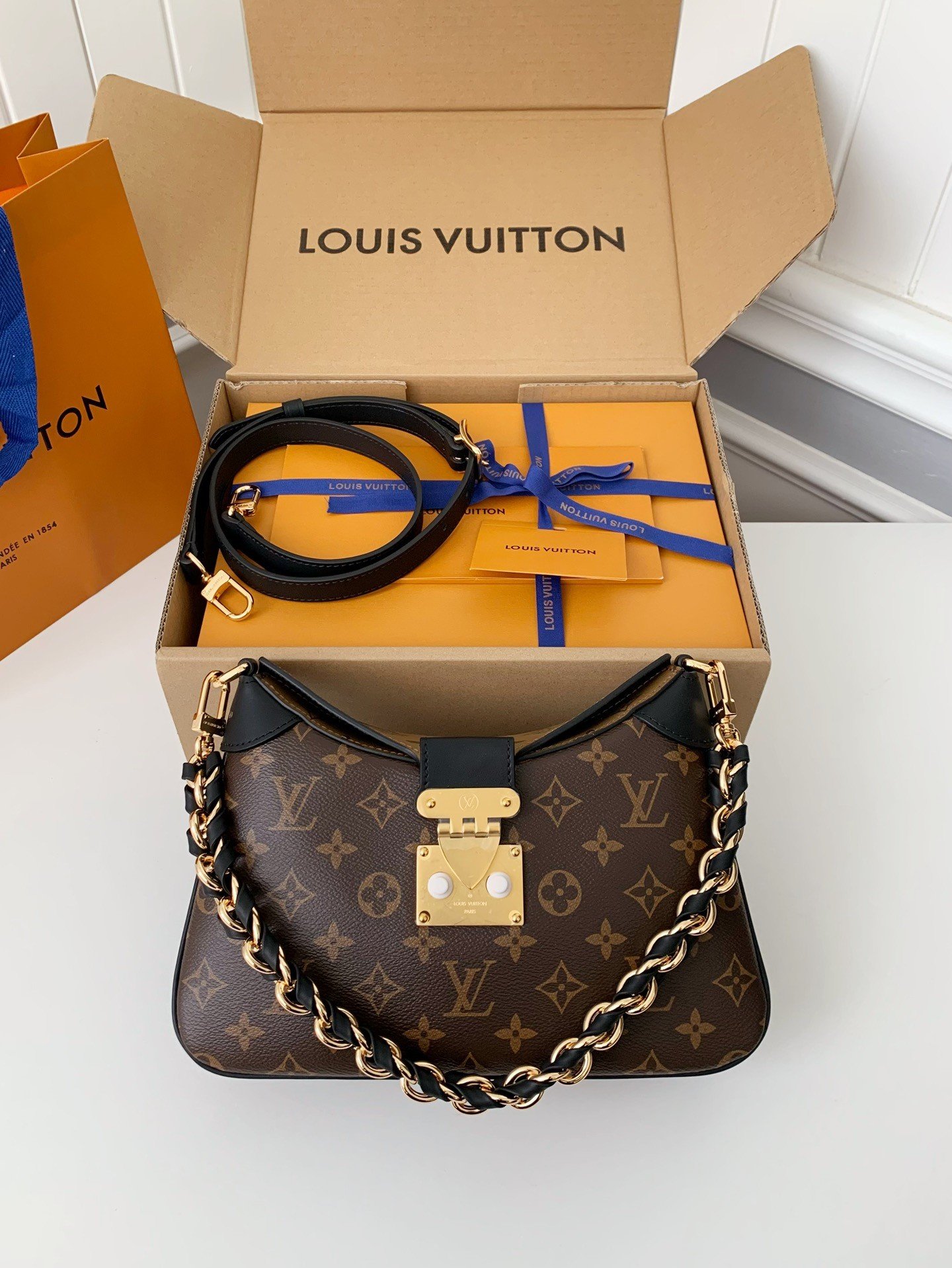 L X V  TWINNY  29*19*9cm