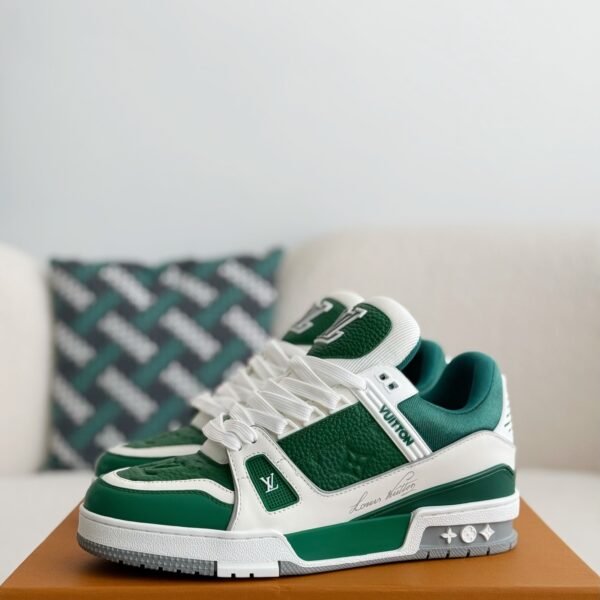 L X V TRAINER SNEAKERSSUNGLASSES