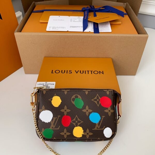L X V x YK MINI POCHETTE ACCESSOIRES 15.5*10.5*4cm