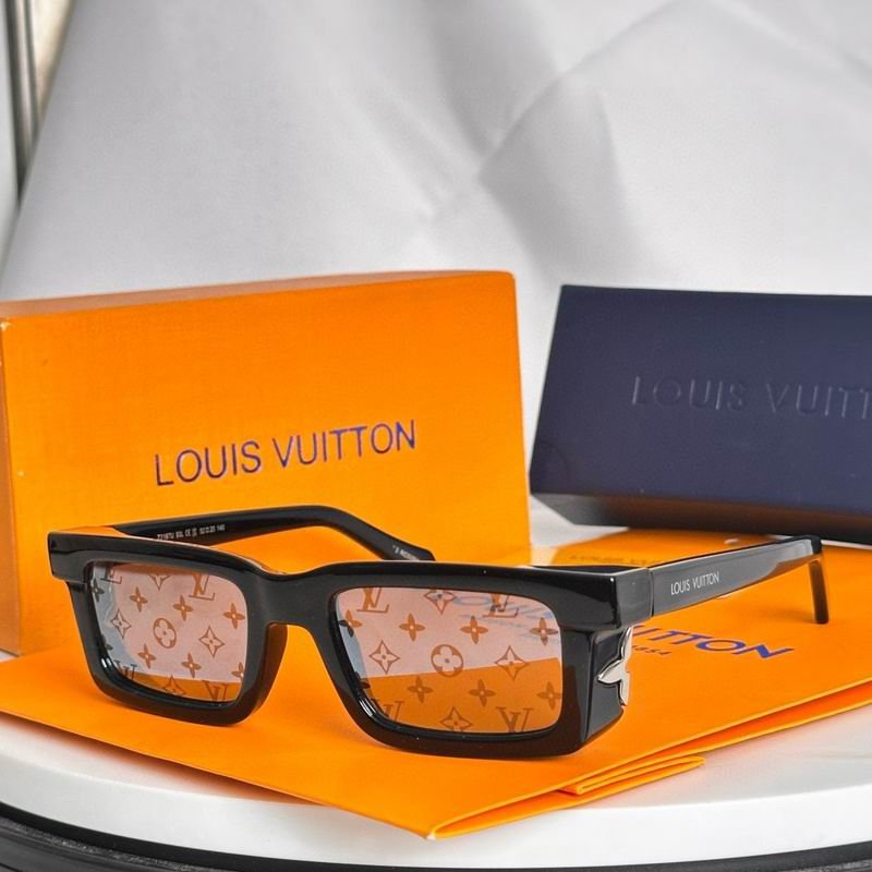L X V SunglassesSUNGLASSES