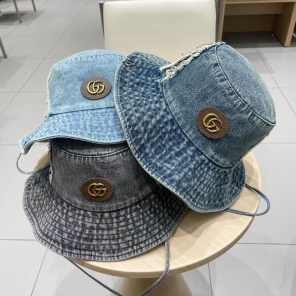GUC hatSUNGLASSES