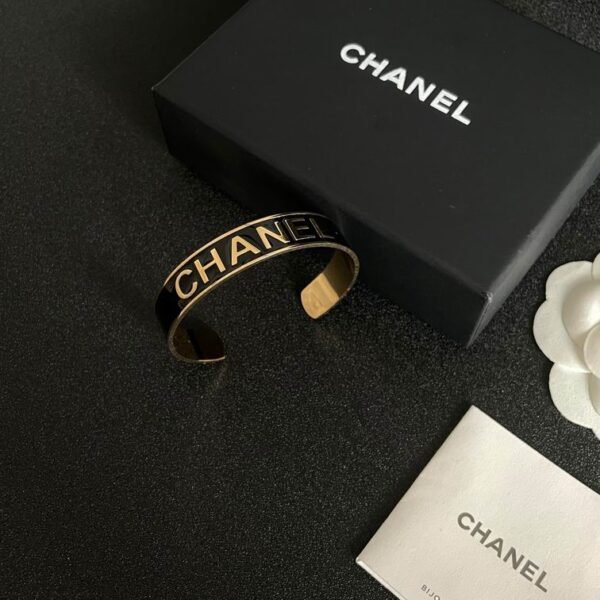 Chane BraceletsSUNGLASSES