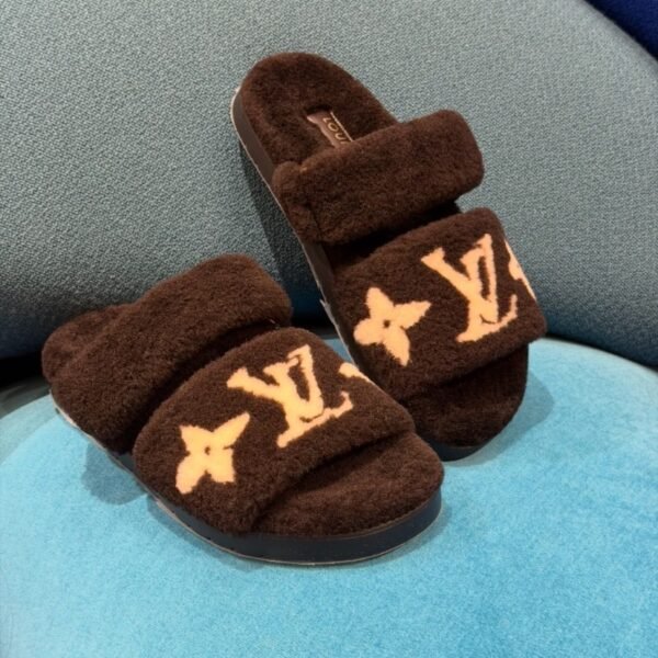 L X V Sunset Flat Comfort MuleSUNGLASSES