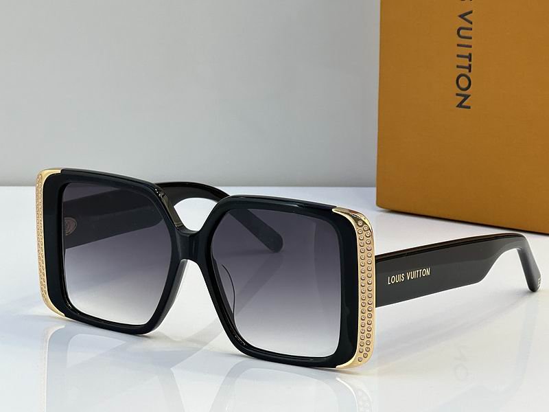 L X V SunglassesSUNGLASSES