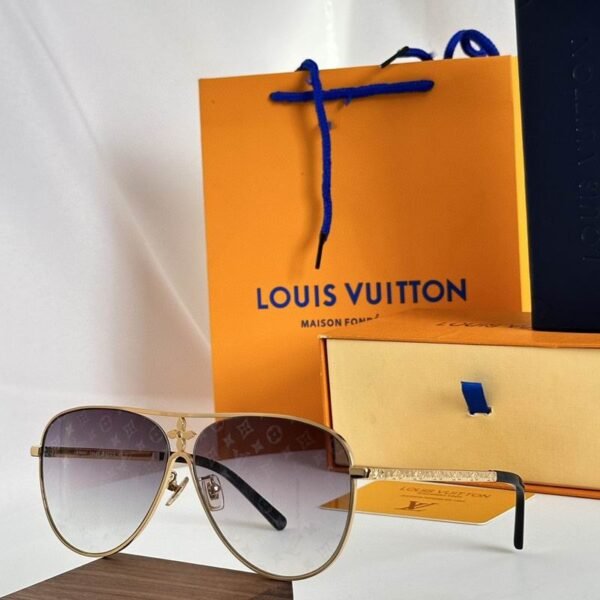 L X V SunglassesSUNGLASSES