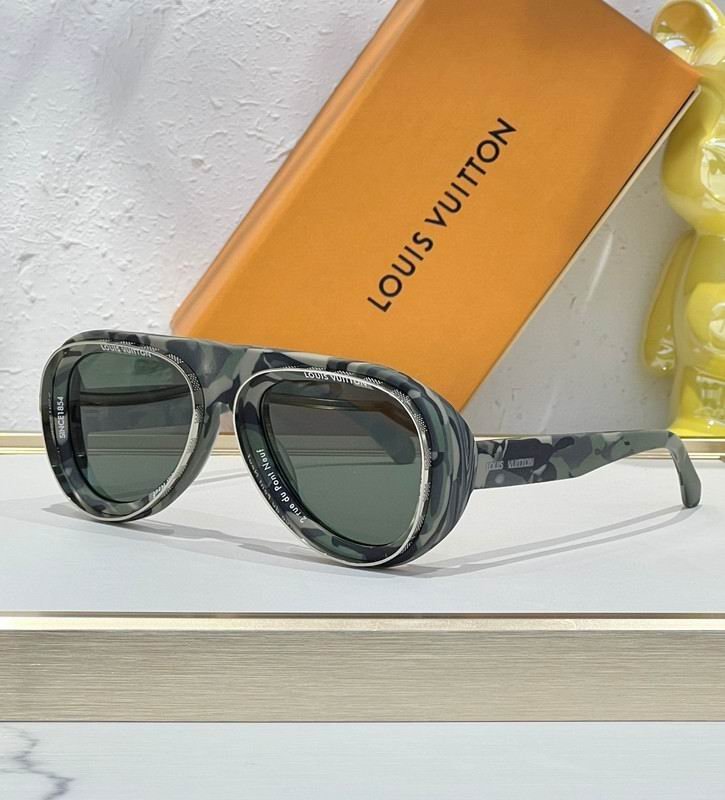 L X V SunglassesSUNGLASSES