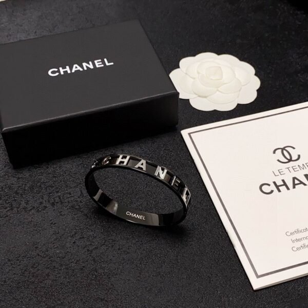 Chane BraceletsSUNGLASSES