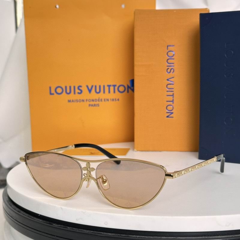 L X V SunglassesSUNGLASSES