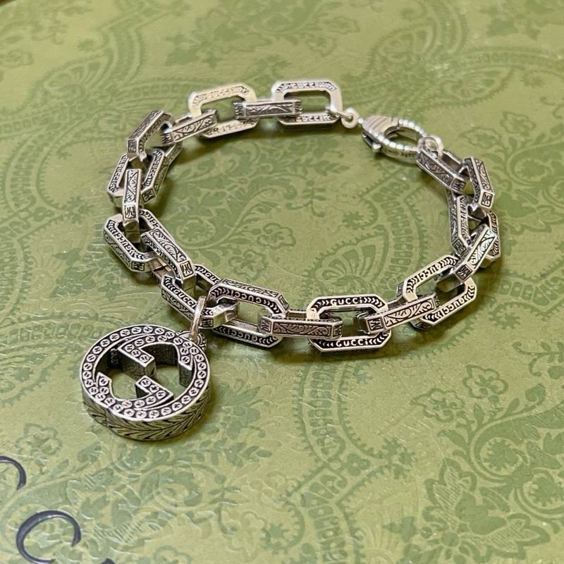 GUC BraceletsSUNGLASSES