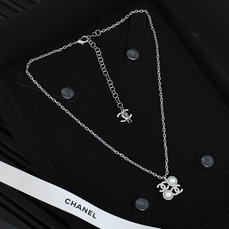 Chane NecklaceSUNGLASSES
