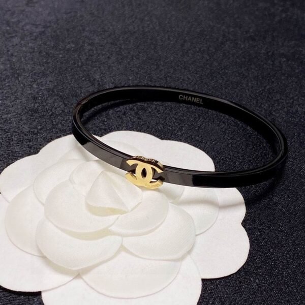 Chane BraceletsSUNGLASSES