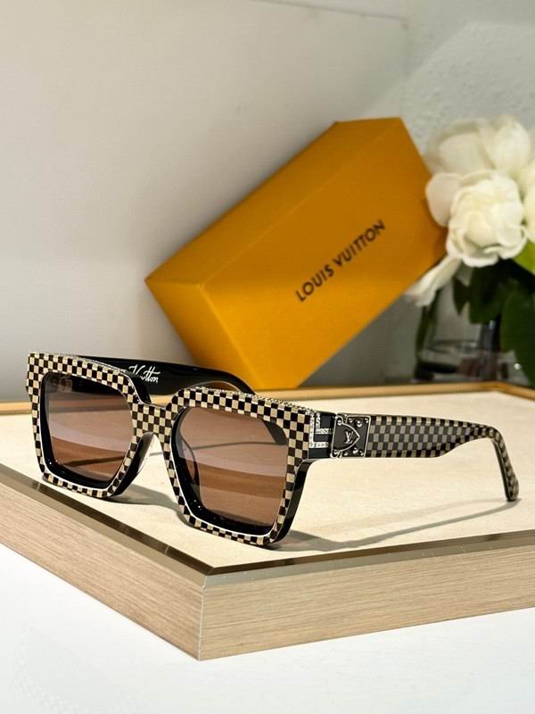 L X V SunglassesSUNGLASSES