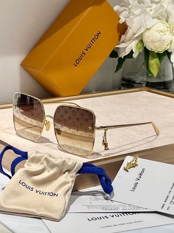 L X V SunglassesSUNGLASSES