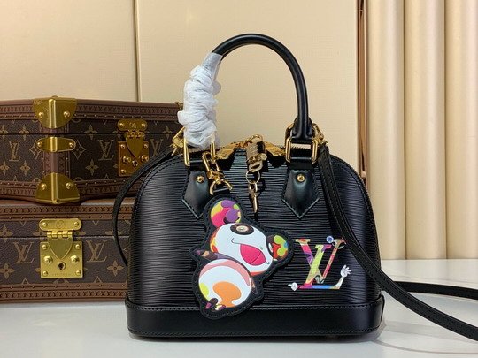 L X V Handbag 23.5x17.5x11.5cm