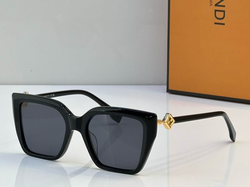 L X V SunglassesSUNGLASSES