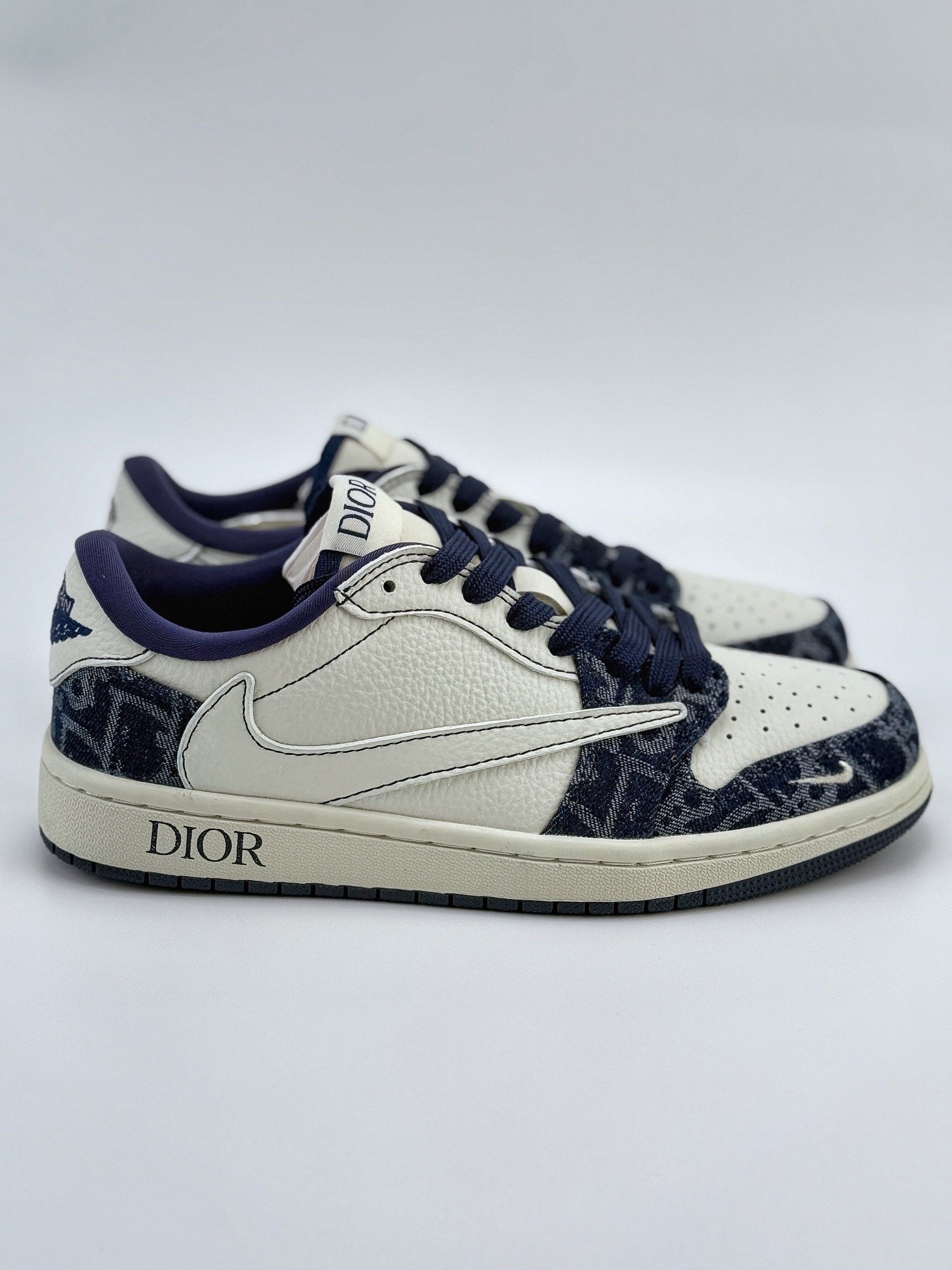 DR X NK JRD 1 Sneaker Low Golf 6.0 SneskersSUNGLASSES