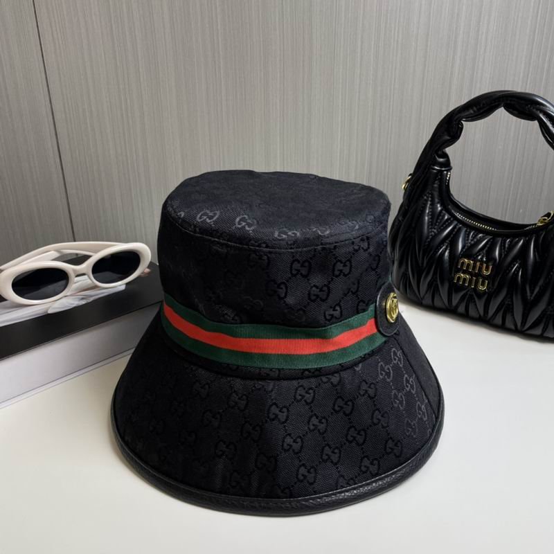 GUC hatSUNGLASSES