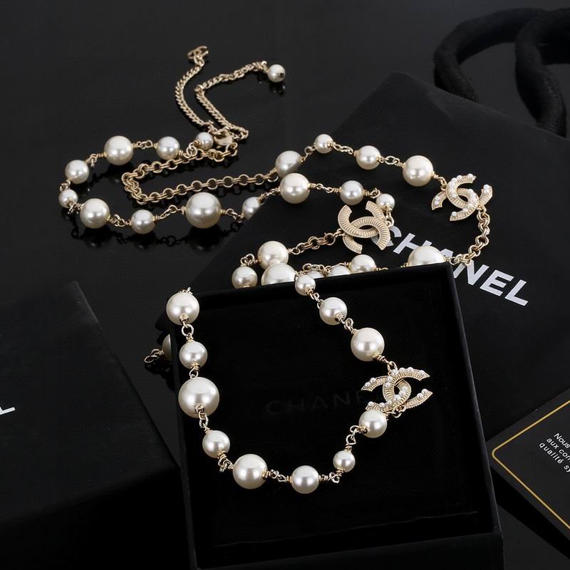 Chane NecklaceSUNGLASSES