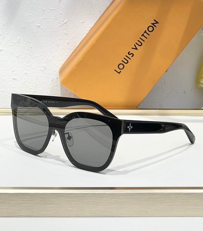 L X V SunglassesSUNGLASSES