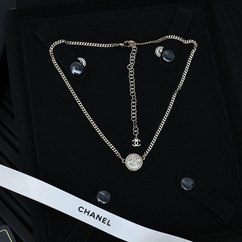 Chane NecklaceSUNGLASSES