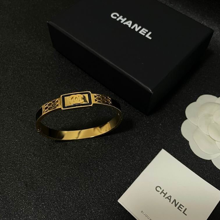 Chane BraceletsSUNGLASSES