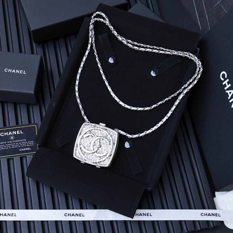 Chane NecklaceSUNGLASSES