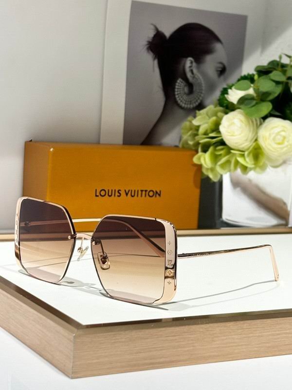 L X V SunglassesSUNGLASSES