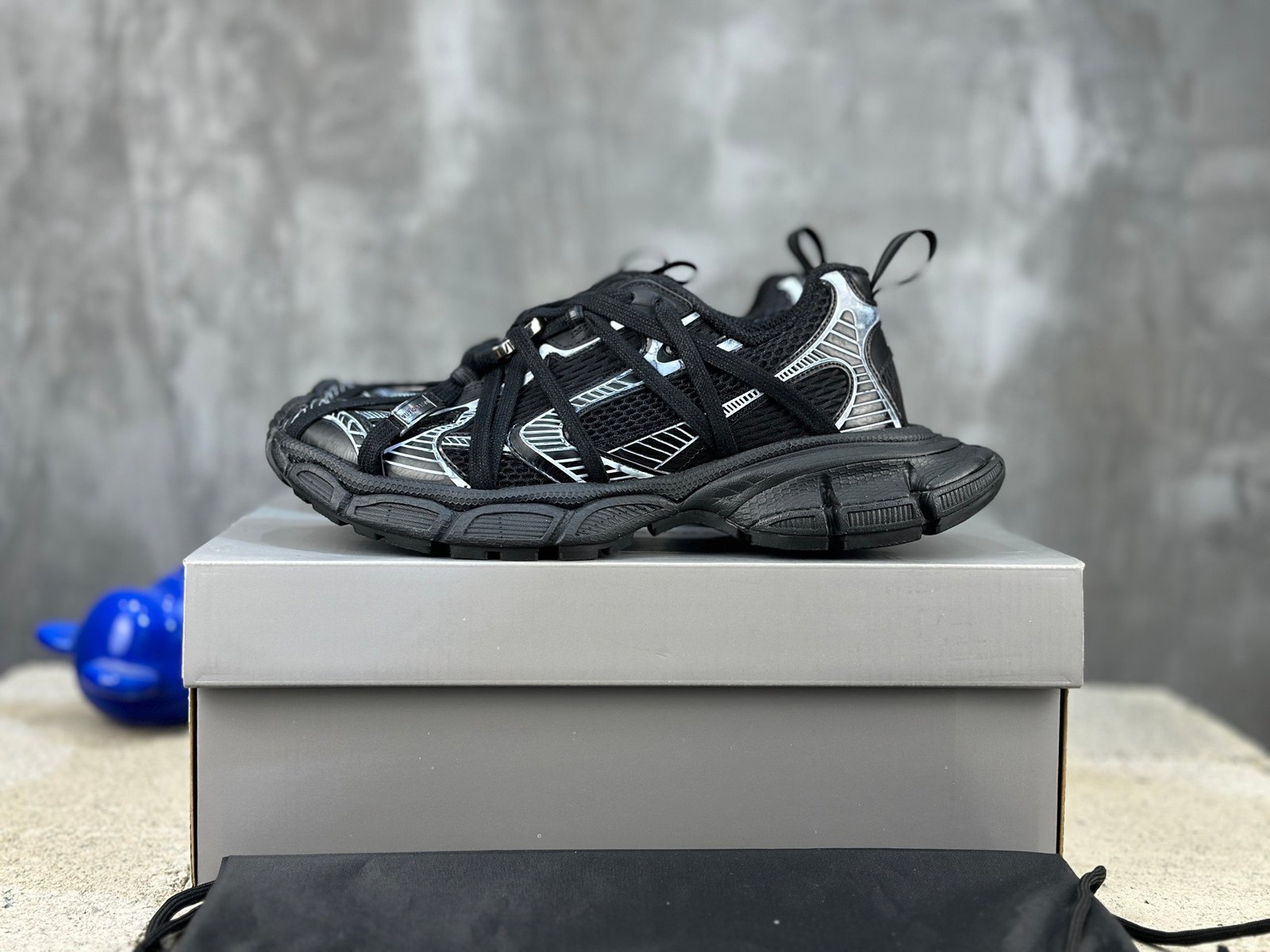 BLCG 3XL SneakersSUNGLASSES