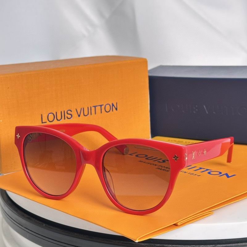 L X V SunglassesSUNGLASSES