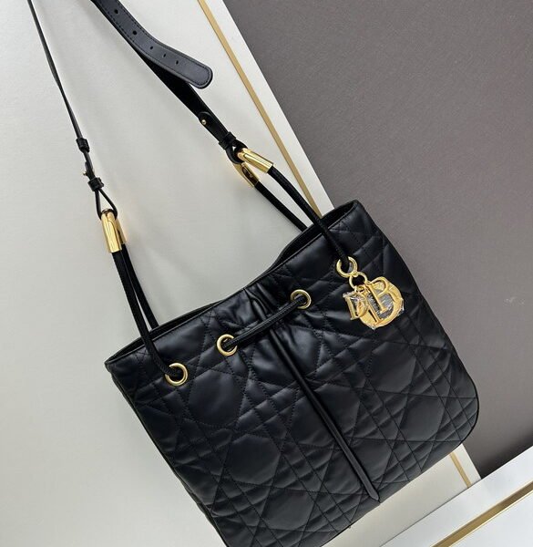 DR Shoulder bag 35x31x5.5cm(Multiple colors)