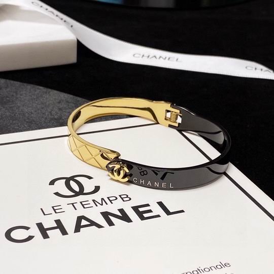 Chane BraceletsSUNGLASSES