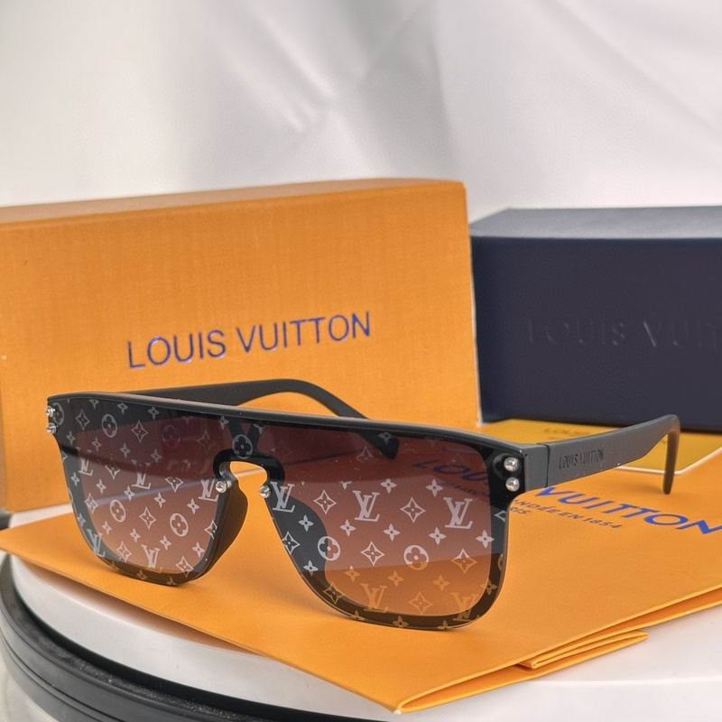 L X V SunglassesSUNGLASSES