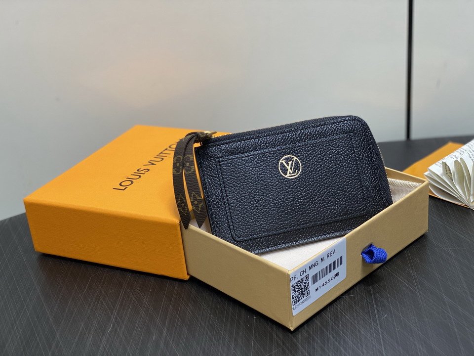 L X V CARD HOLDER