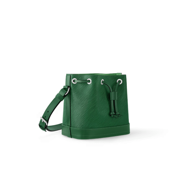 M12603 LouisV Noé BB Bag – Green, 20 × 20 × 15 cm