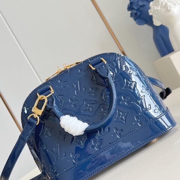M13169 LouisV Alma BB Bag - Blue Embossed Epi Leather Classic - 23.5 × 17.5 × 11.5 cm